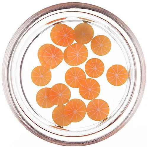 Nakrájený pomeranč na zdobení nehtů