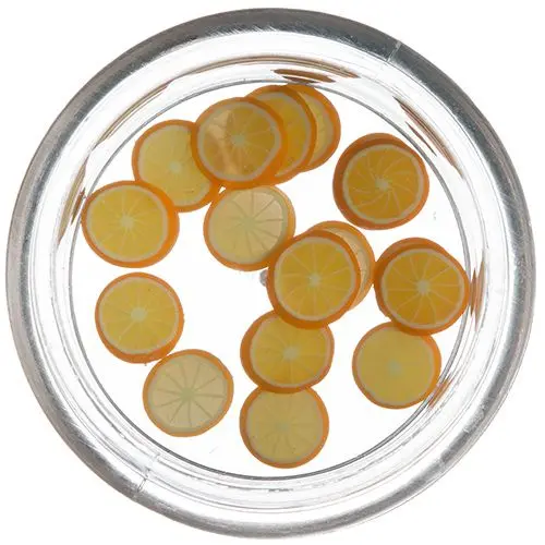 Nakrájený pomeranč na zdobení nehtů
